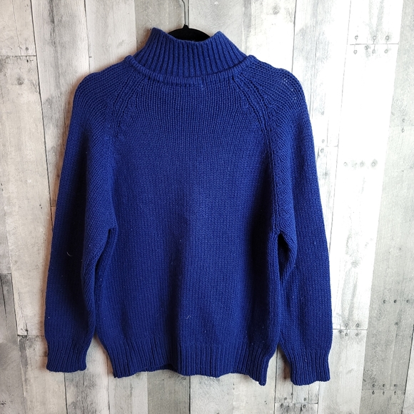 Vintage Blue 100% Wool Sweater Small - Picture 2 of 4